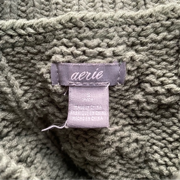Aerie Cold Shoulder Cable Knit Sweater Green Pullover Cotton Blend Size Small - Picture 10 of 10